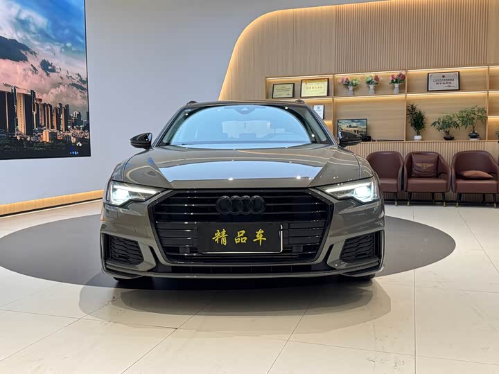 Фото 2 - Audi A6