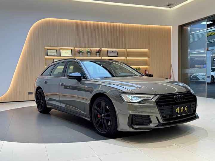 Фото 3 - Audi A6