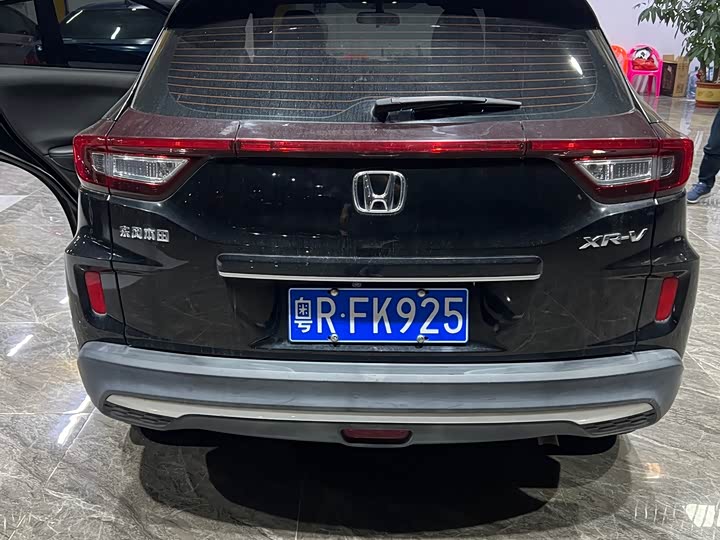 Фото 5 - Honda XR-V