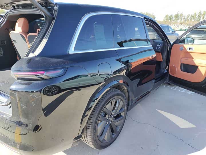 Фото 5 - LiXiang L8