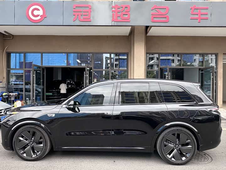 Фото 5 - LiXiang L8