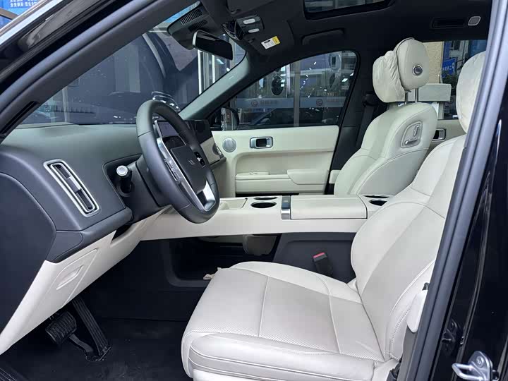 Фото 9 - LiXiang L8