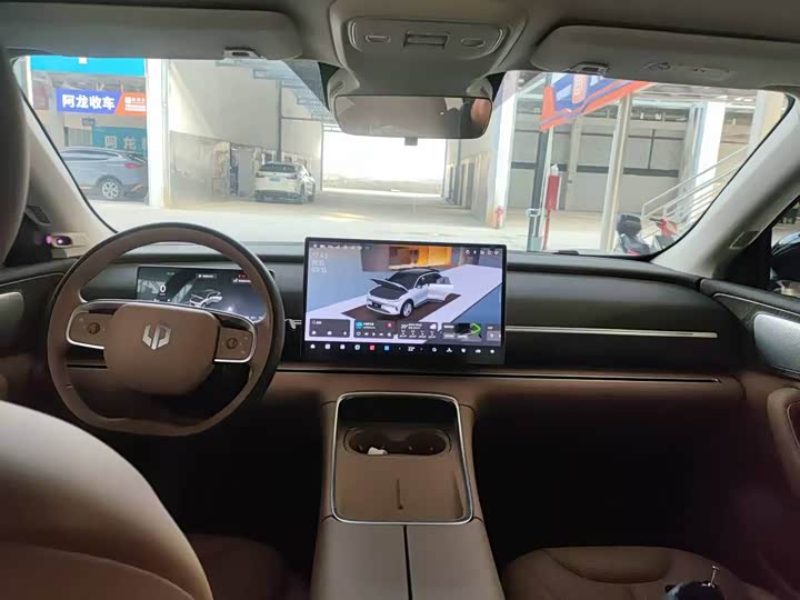 Фото 2 - Leapmotor C11