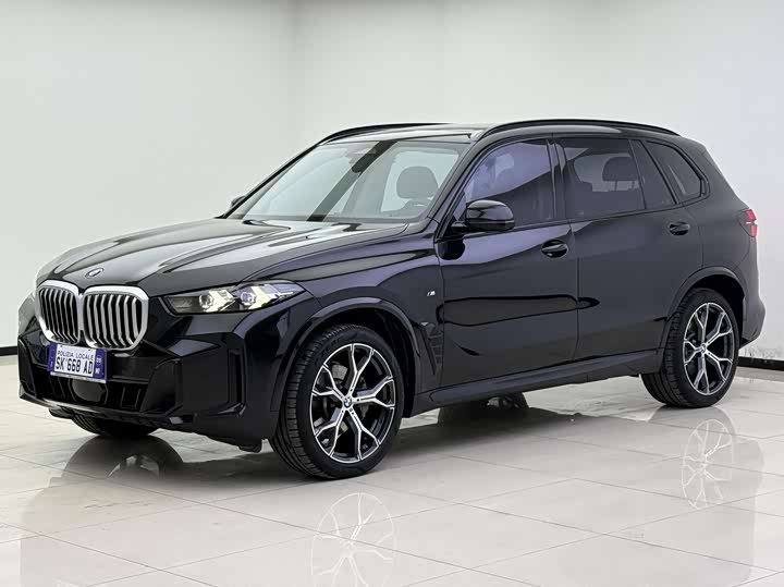 Фото 1 - BMW X5