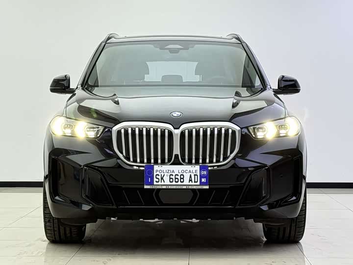 Фото 2 - BMW X5