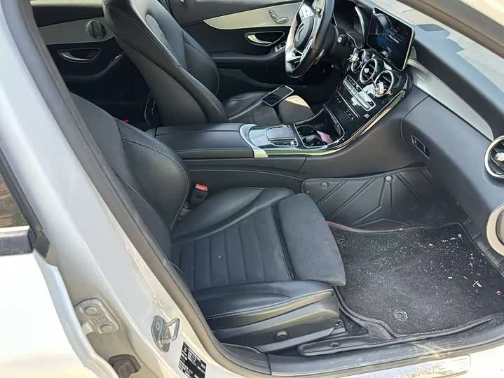 Фото 7 - Mercedes-Benz C-Class