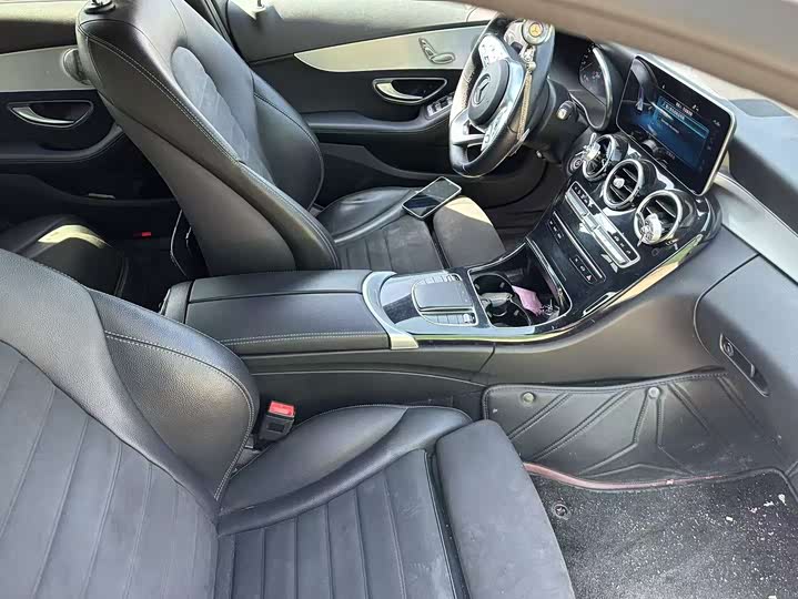 Фото 8 - Mercedes-Benz C-Class