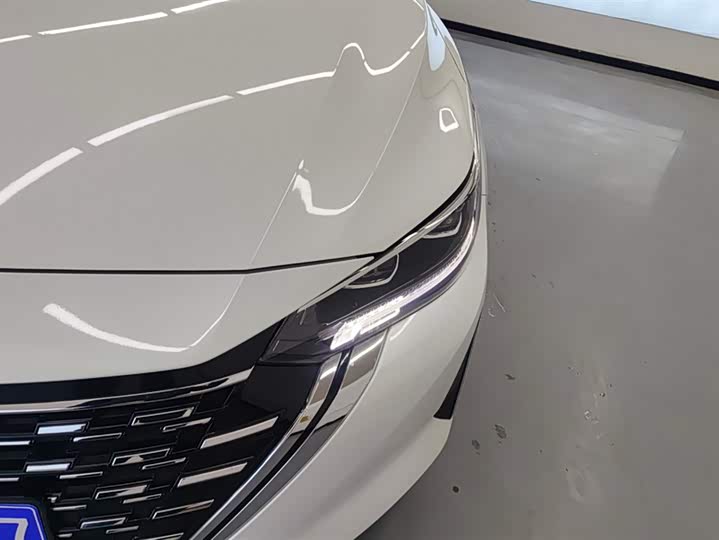 Фото 5 - Nissan Sylphy