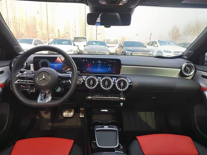 Фото 5 - Mercedes-Benz A-Class AMG