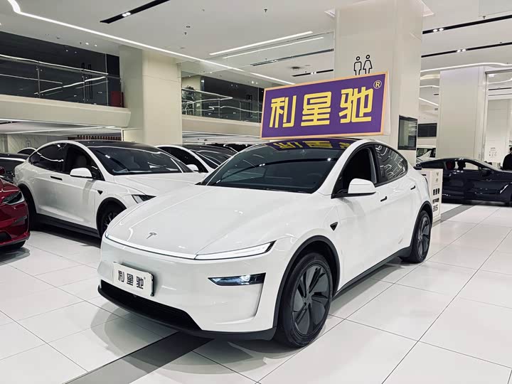 Фото 1 - Tesla Model Y