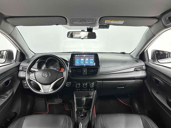 Photo 5 - Toyota Vios
