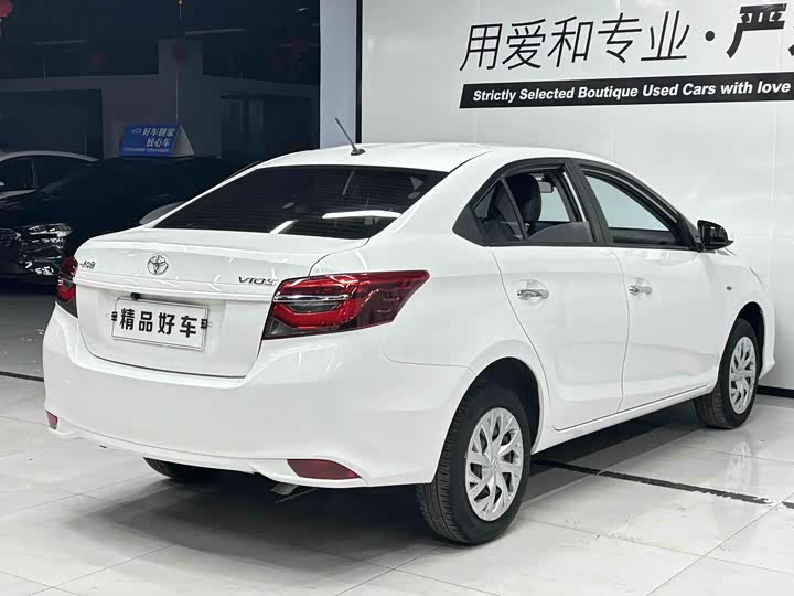 Photo 7 - Toyota Vios