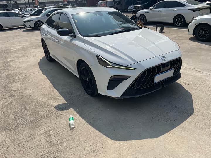 Фото 3 - MG Motor 5 Scorpio