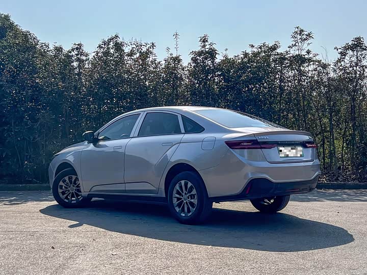 Фото 5 - Geely Geometry A