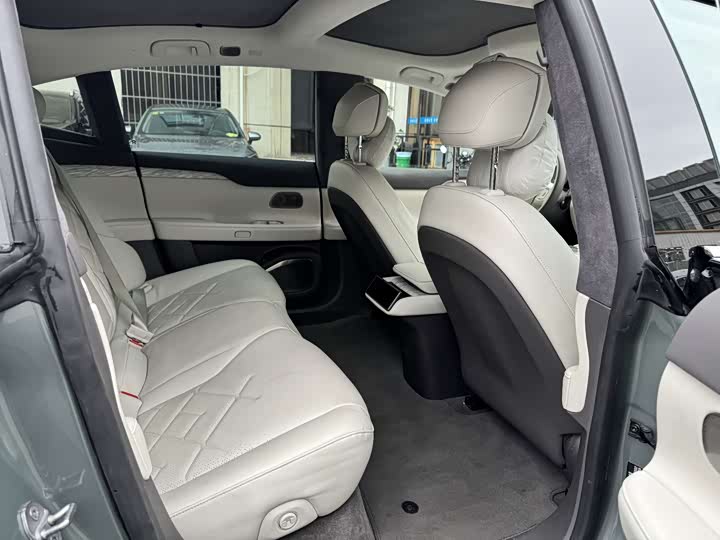 Фото 8 - Nio ET7