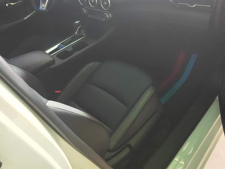 Фото 8 - Nissan Sylphy