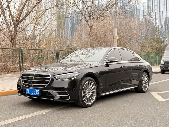 Photo 1 - Mercedes-Benz S-Class
