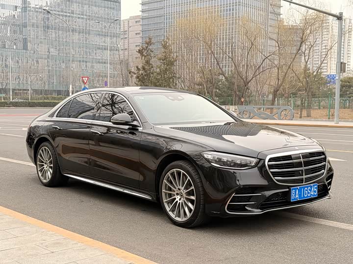 Photo 2 - Mercedes-Benz S-Class