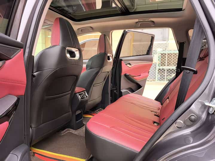 Фото 5 - Changan CS75 Plus