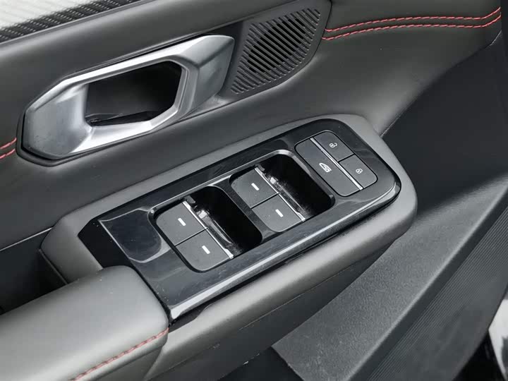 Photo 9 - Jetour Dashing