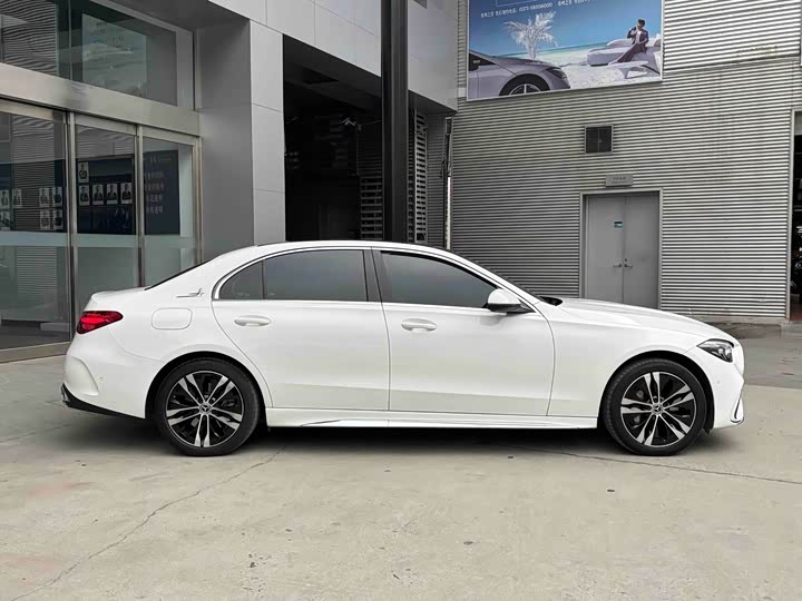 Фото 4 - Mercedes-Benz C-Class Hybrid