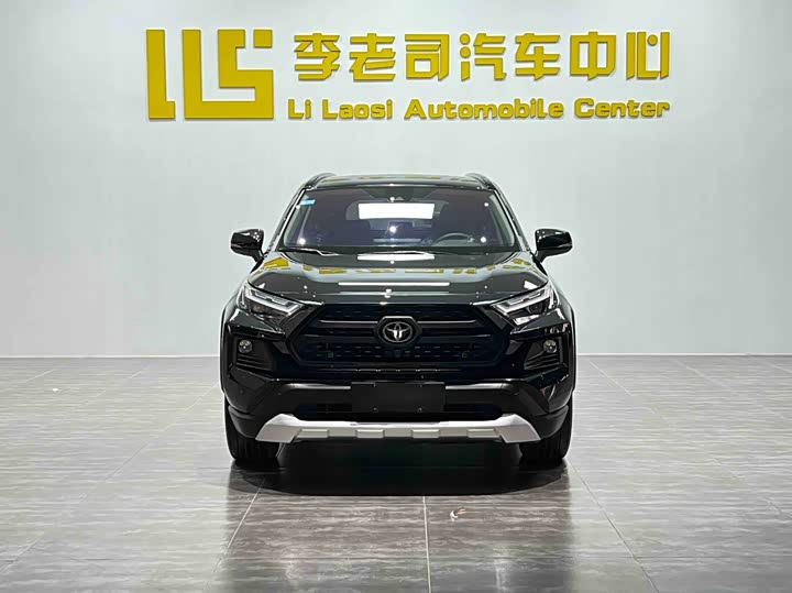 Фото 2 - Toyota RAV4