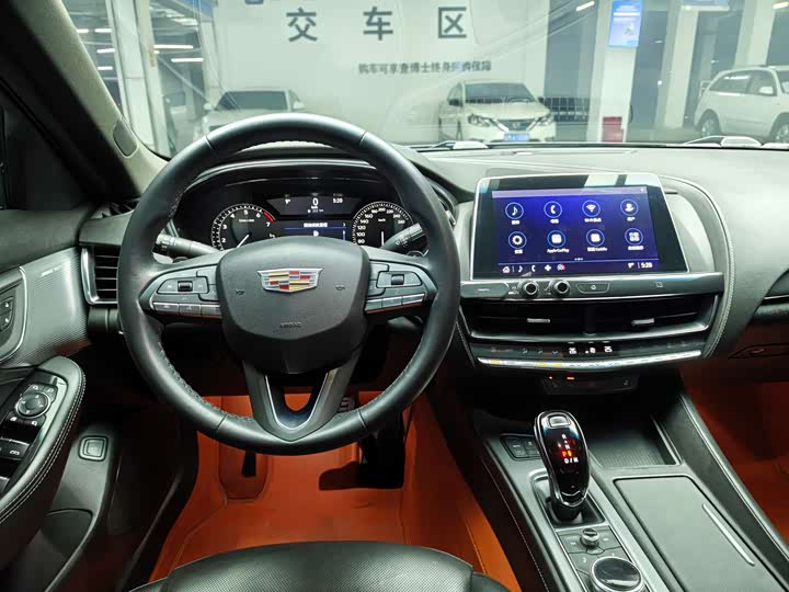 Фото 7 - Cadillac CT5