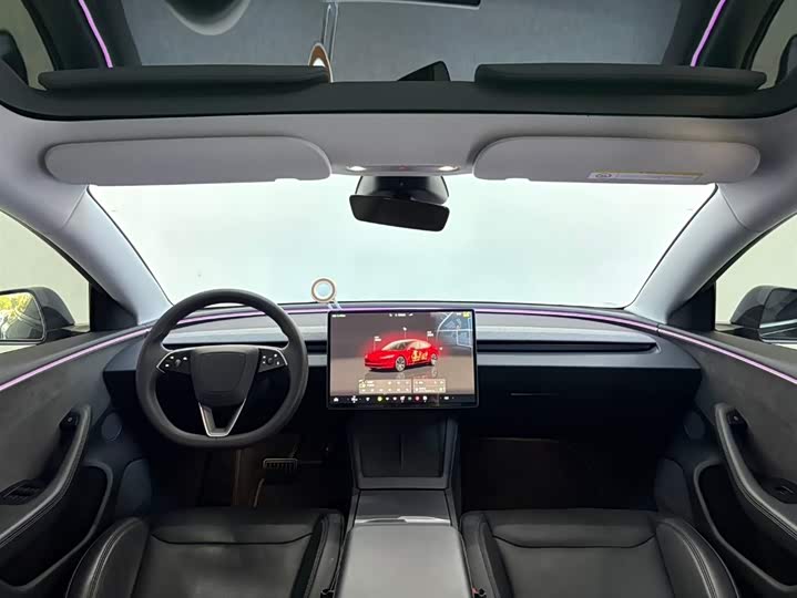 Фото 5 - Tesla Model 3