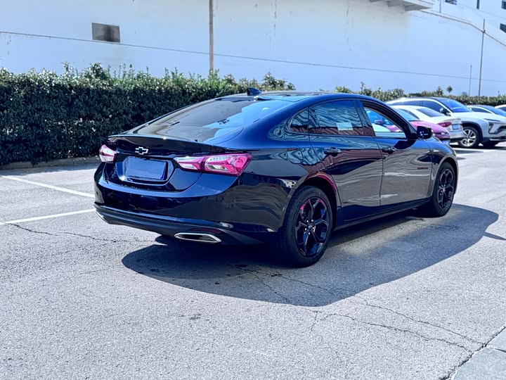 Фото 7 - Chevrolet Malibu XL