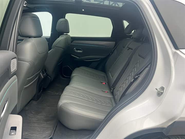 Фото 9 - BYD Song L DM-i Hybrid