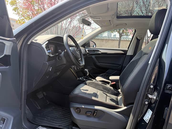 Фото 6 - Volkswagen Tayron