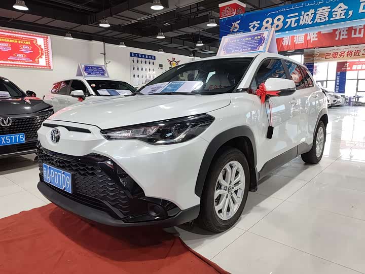 Photo 1 - Toyota Frontlander