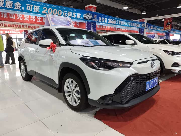 Photo 3 - Toyota Frontlander