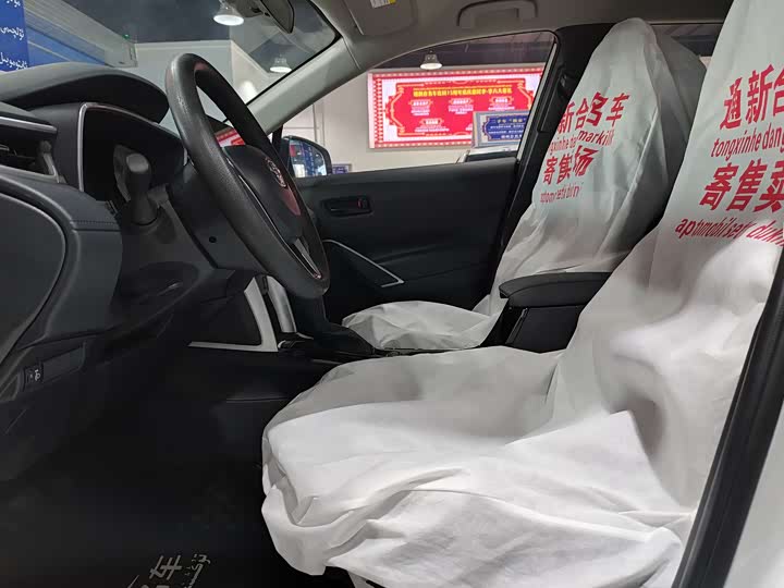 Photo 4 - Toyota Frontlander