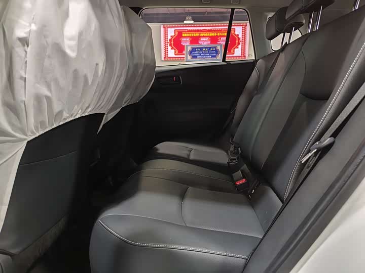 Photo 6 - Toyota Frontlander