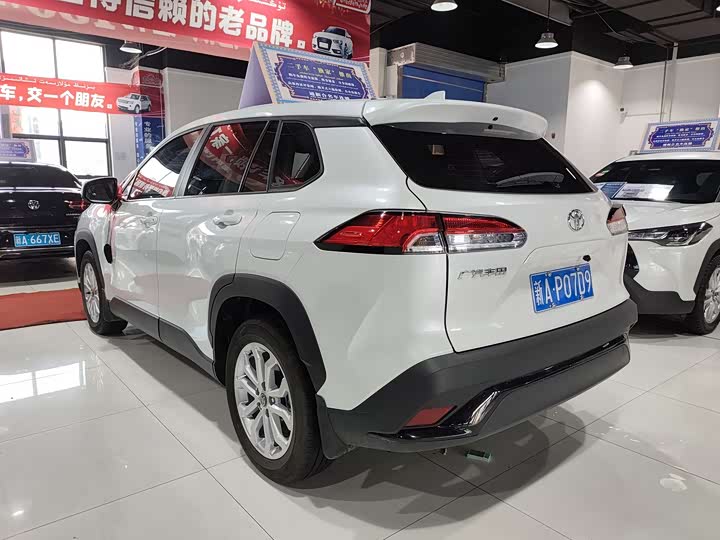 Photo 7 - Toyota Frontlander