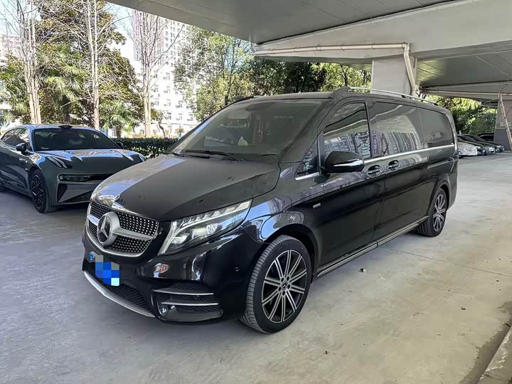 Фото 1 - Mercedes-Benz V-Class