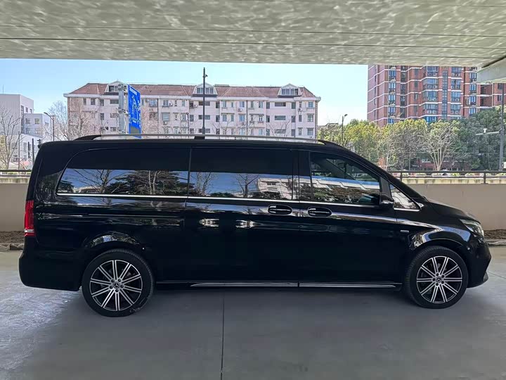 Фото 6 - Mercedes-Benz V-Class