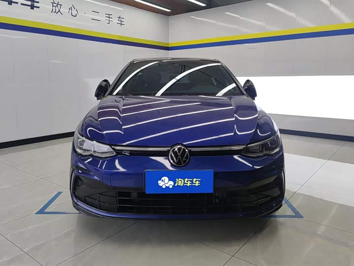 Фото 2 - Volkswagen Golf