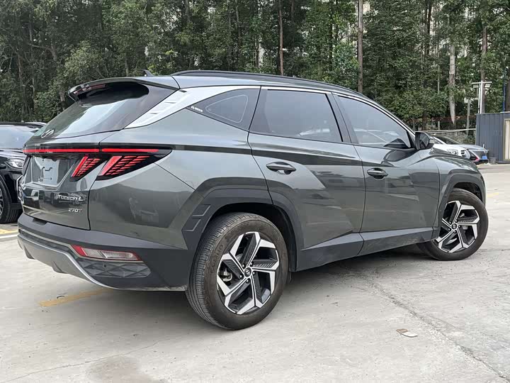 Фото 5 - Hyundai Tucson L