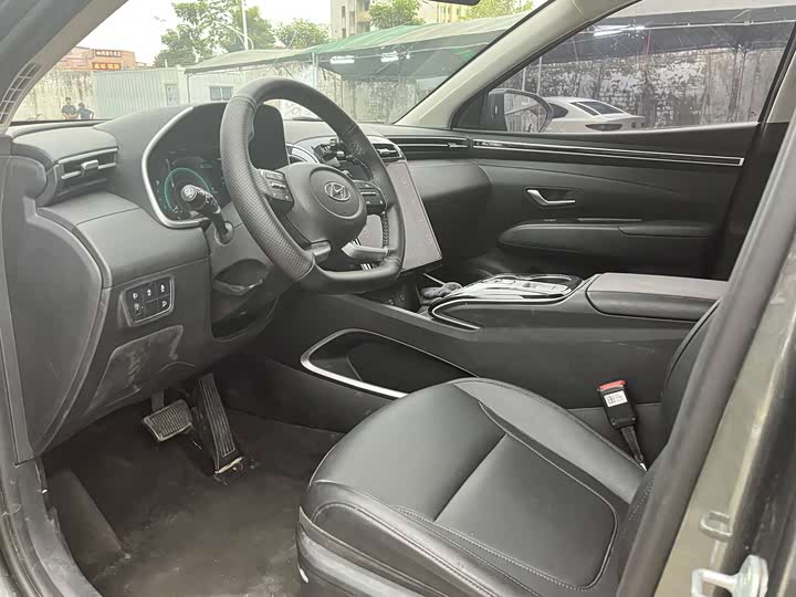 Фото 9 - Hyundai Tucson L