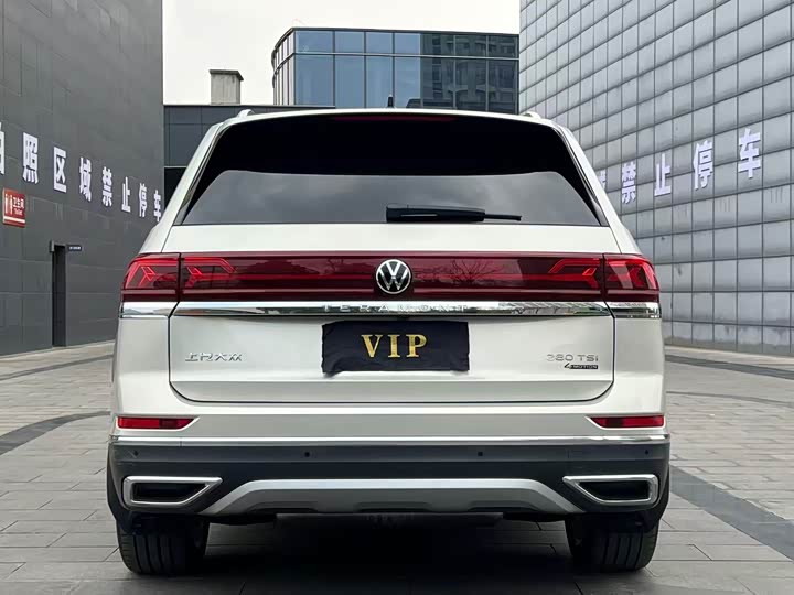 Photo 5 - Volkswagen Teramont Pro