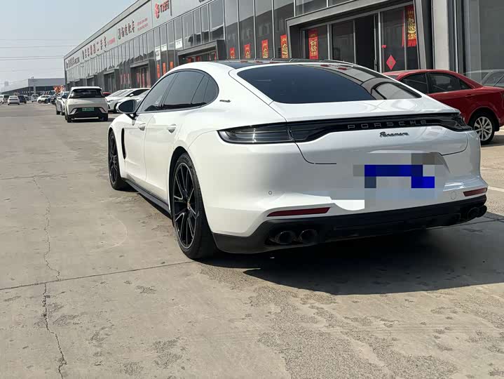 Photo 6 - Porsche Panamera