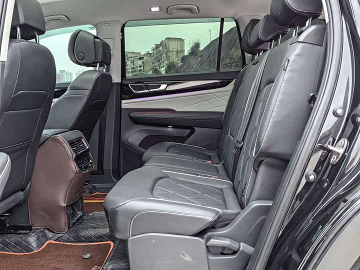 Photo 6 - Volkswagen Teramont Pro