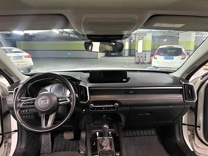 Photo 9 - Mazda CX-50