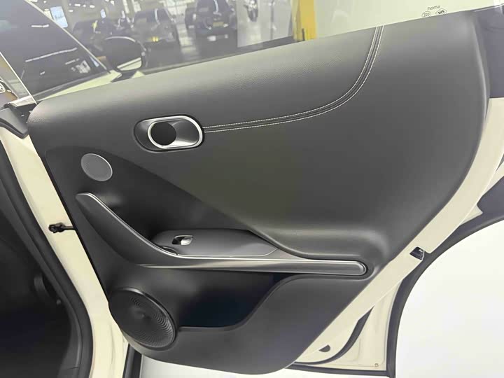 Фото 7 - Smart #3