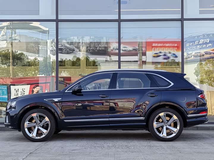 Фото 3 - Bentley Bentayga