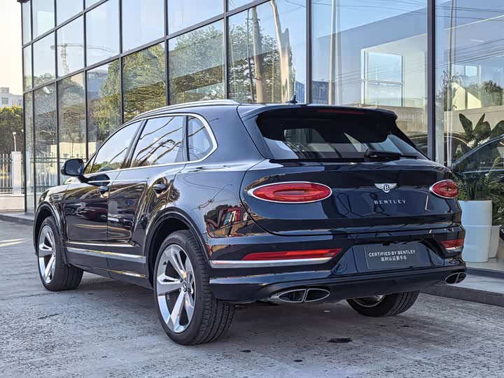 Фото 5 - Bentley Bentayga