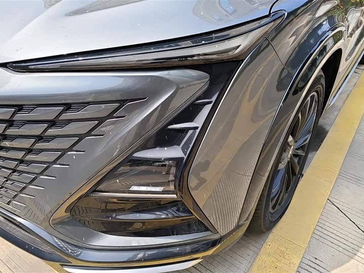 Фото 5 - Changan UNI-T