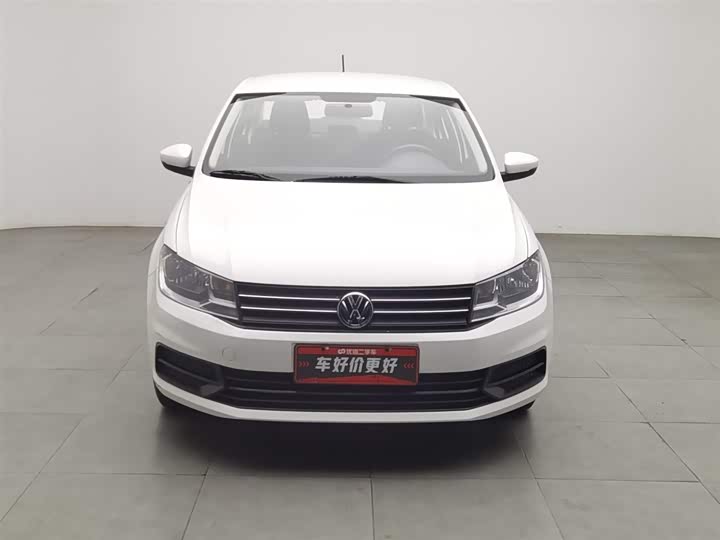 Фото 3 - Volkswagen Santana